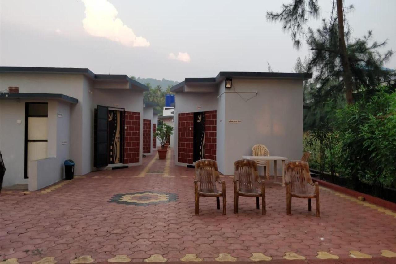 Suma Beach Resort Dapoli Ngoại thất bức ảnh